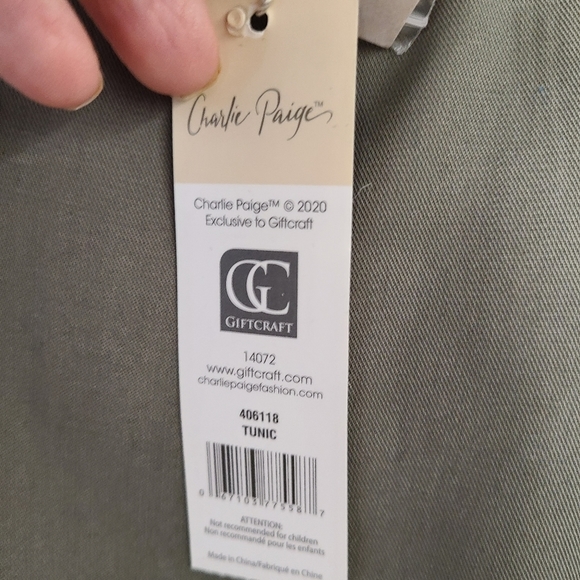 Charlie Paige Gray Tunic sz Medium - Picture 9 of 10
